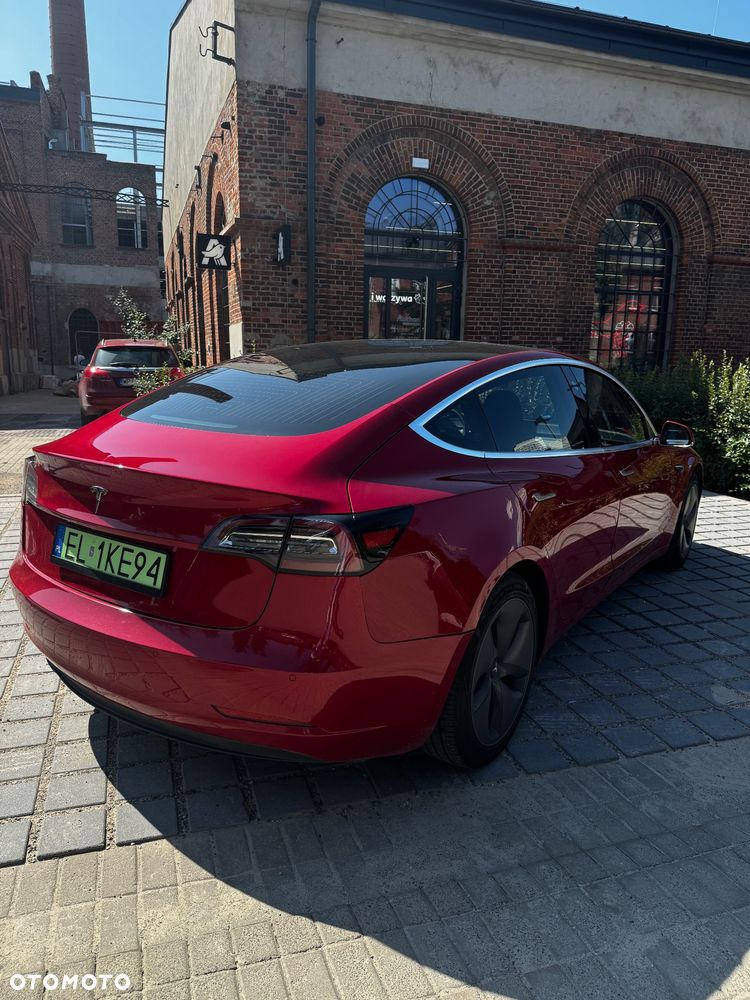 Tesla Model 3 Standard Reichweite Plus Hinterradantrieb - 7