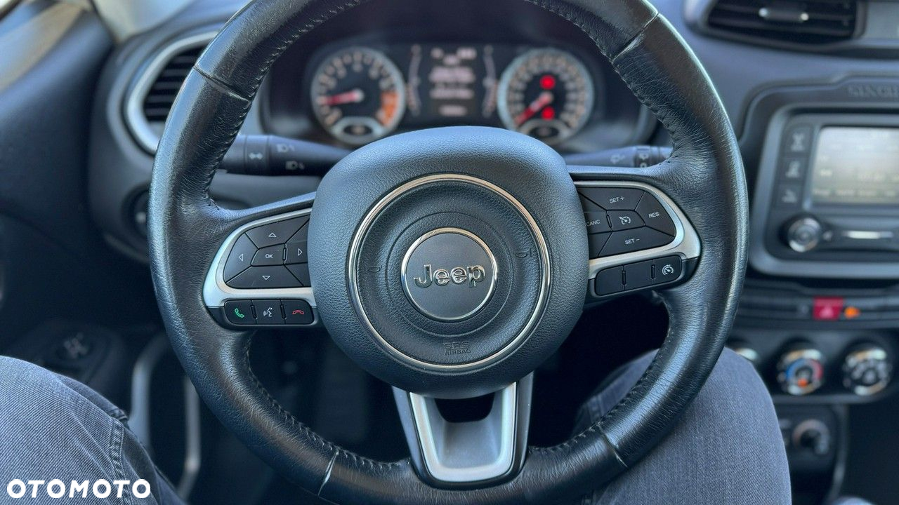 Jeep Renegade - 26