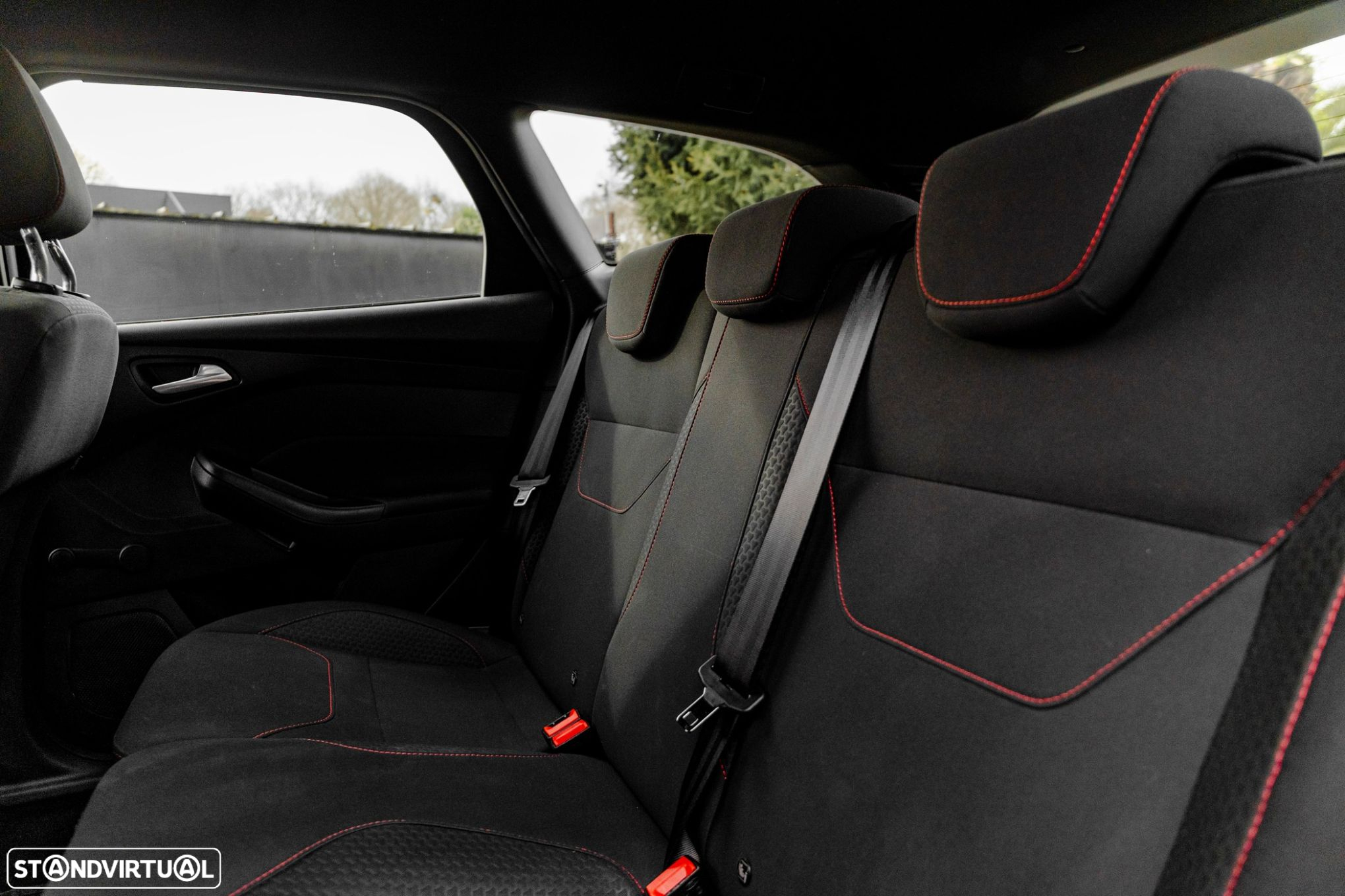Ford Focus SW 1.0 SCTi ST-Line - 31