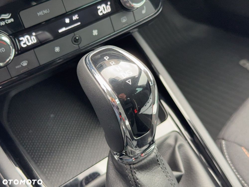 Skoda Kamiq 1.0 TSI Selection DSG - 25