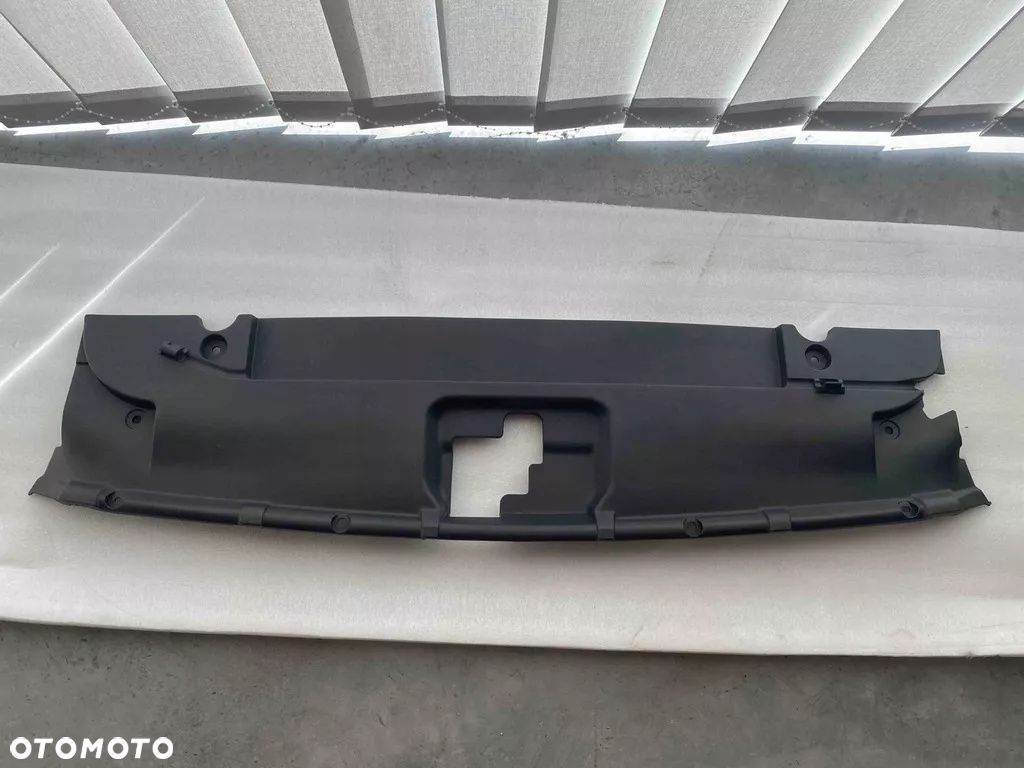 OSŁONA PASA GÓRNA NAKŁADKA FORD MUSTANG 2015-17 - 1