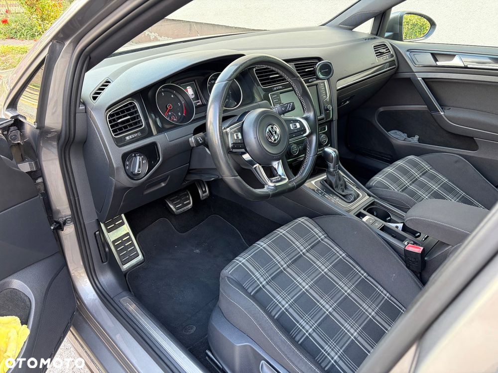 Volkswagen Golf GTD (BlueMotion Technology) DSG - 16