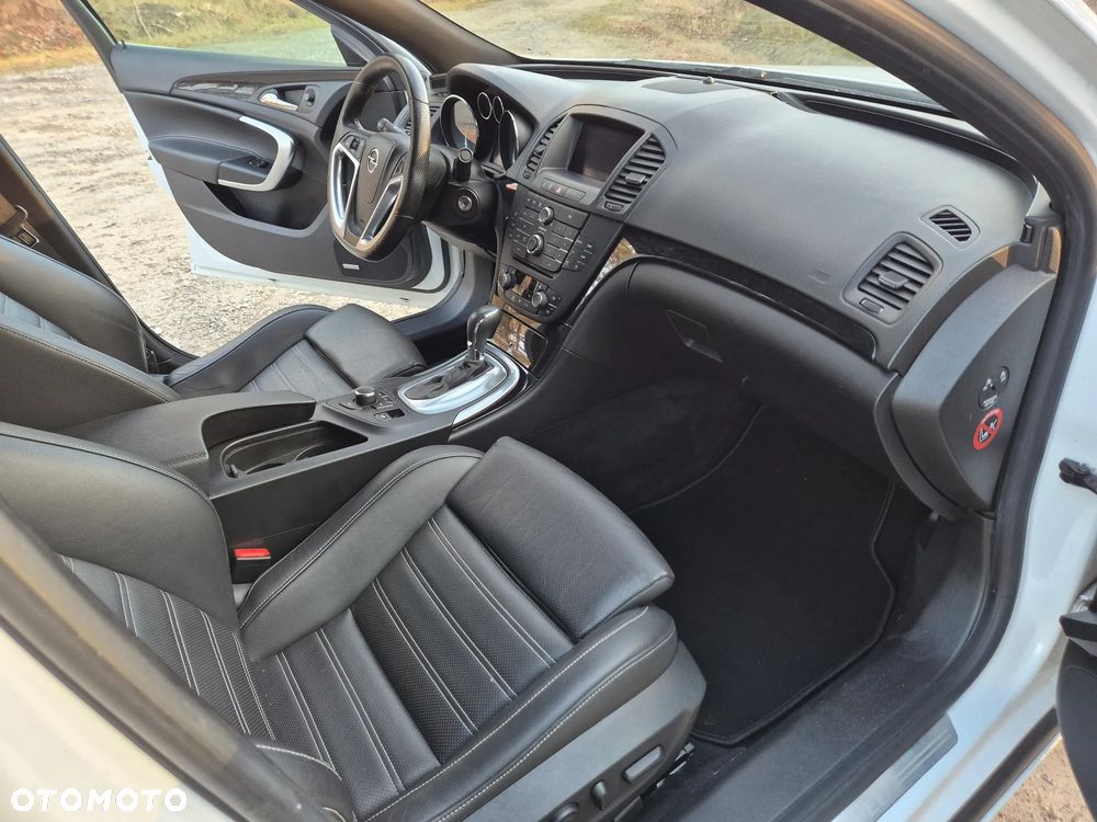 Opel Insignia - 14