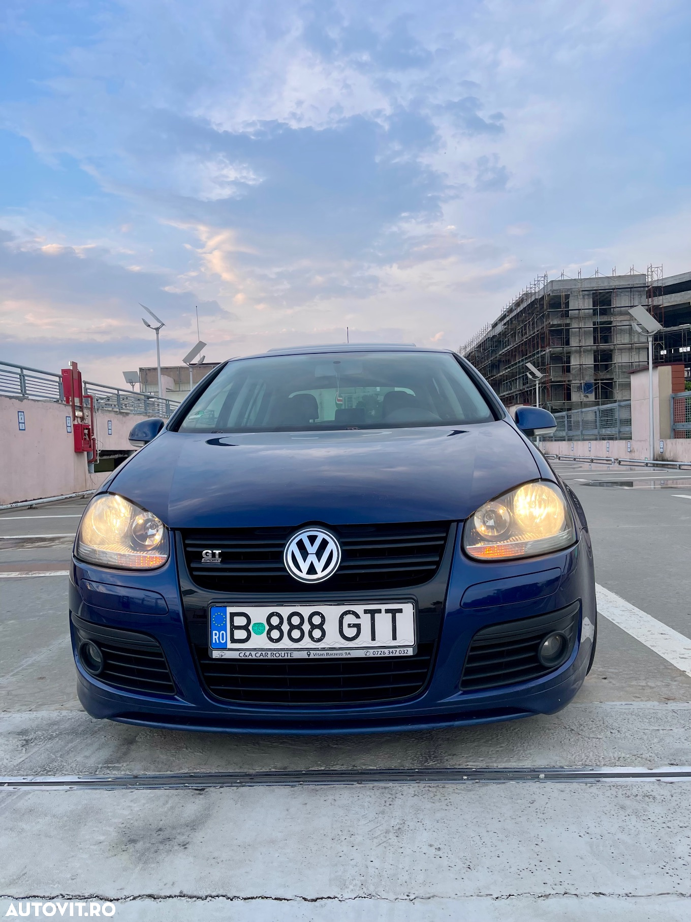 Volkswagen Golf 2.0 TDI GT Sport - 2
