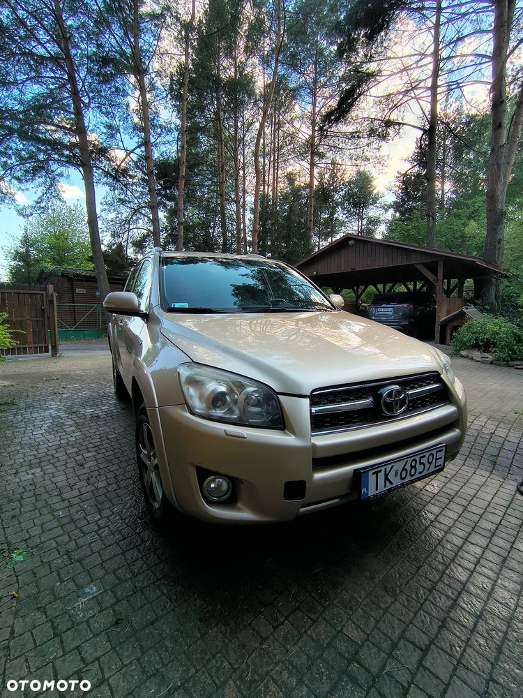 Toyota RAV4 2.2 D-4D X - 1