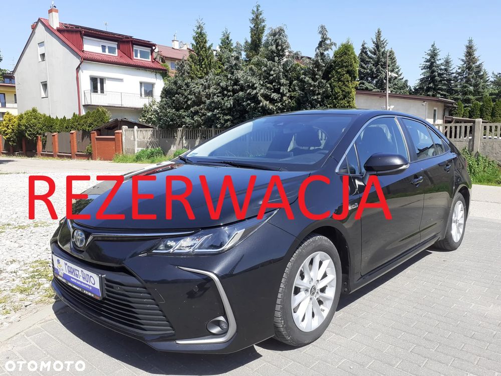 Toyota Corolla - 1