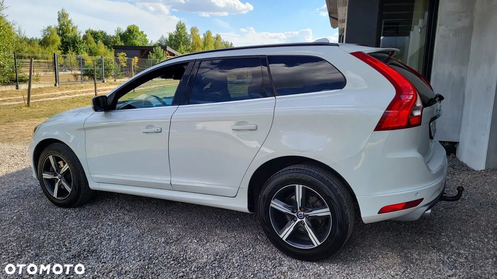 Volvo XC 60 D3 Drive-E R-Design Momentum - 13