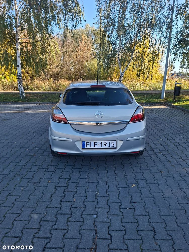 Opel Astra - 10