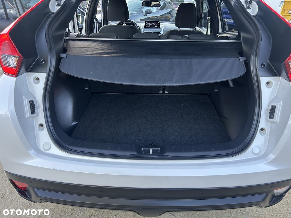 Mitsubishi Eclipse Cross 1.5 T-MIVEC CVT 2WD Connect - 12