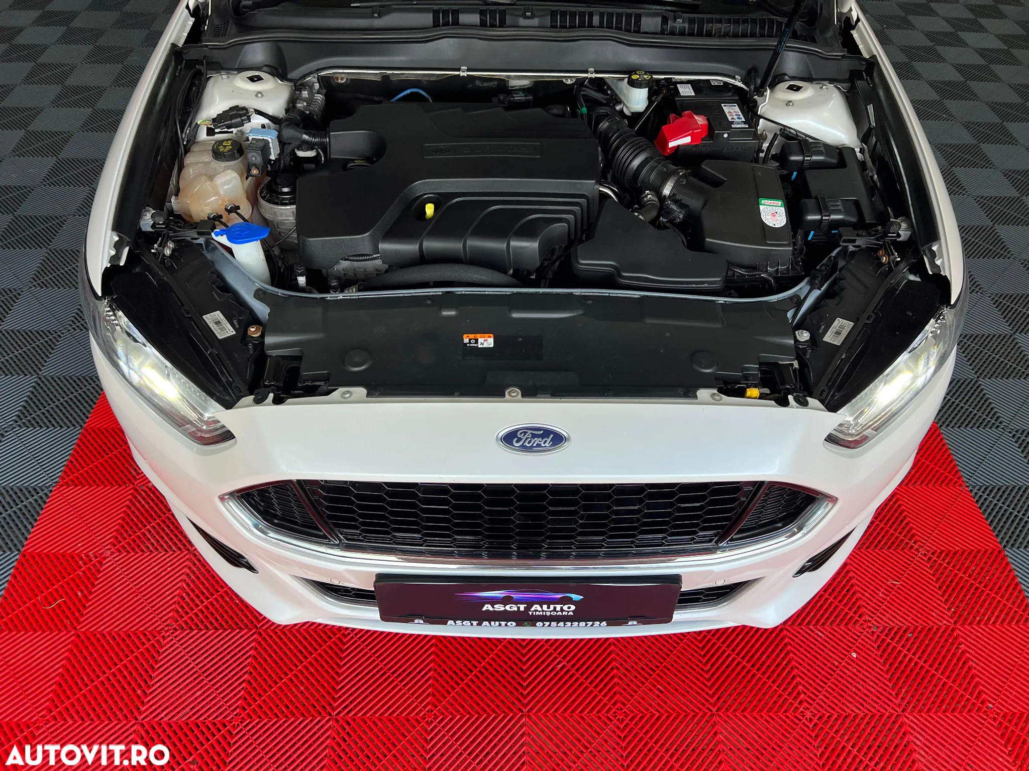 Ford Mondeo 2.0 EcoBlue ST-Line - 24