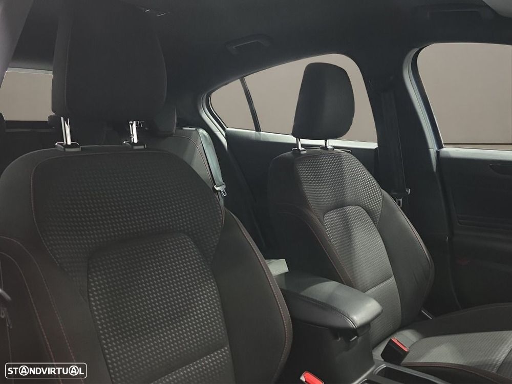 Ford Focus 1.0 EcoBoost MHEV Active - 13