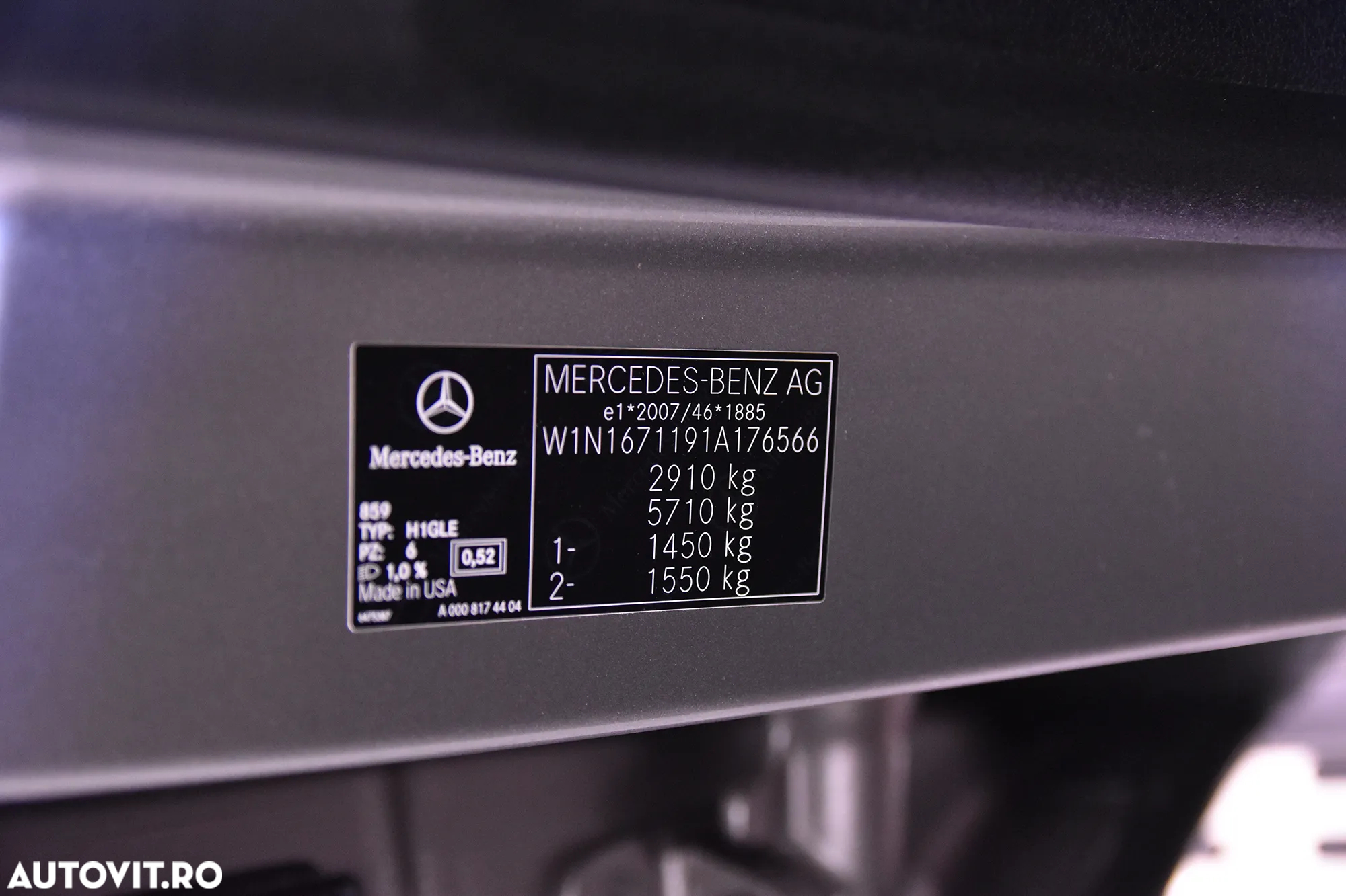 Mercedes-Benz GLE 300 d 4MATIC - 26