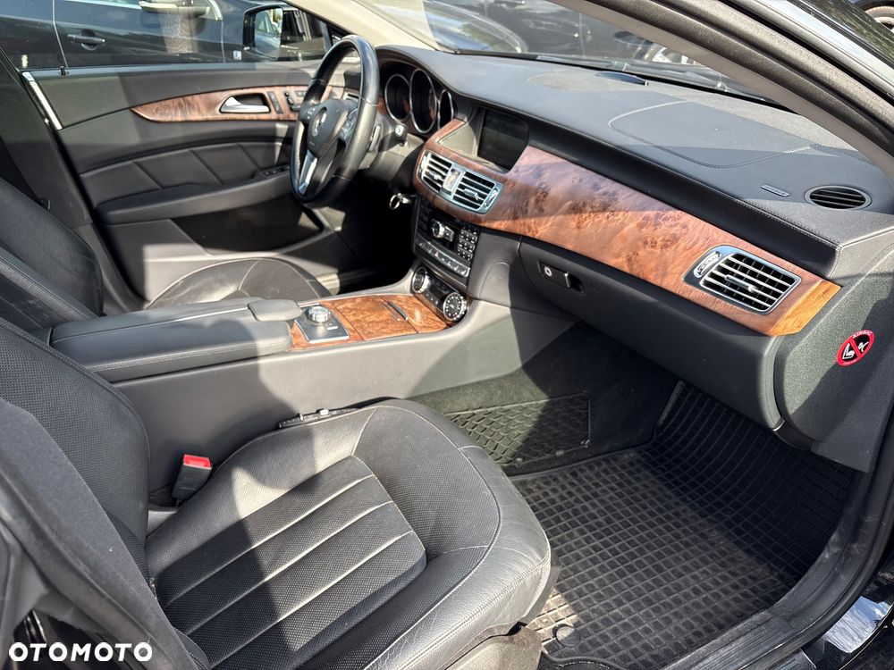 Mercedes-Benz CLS 350 CDI 4Matic 7G-TRONIC - 8