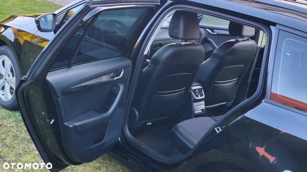 Skoda Octavia 1.6 TDI Style - 9