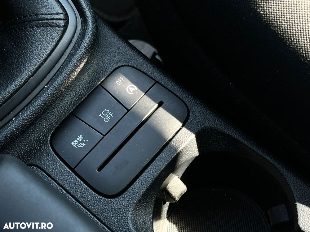 Ford Fiesta - 22