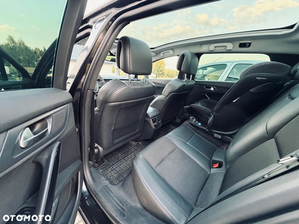 Peugeot 508 1.6 T Allure - 12