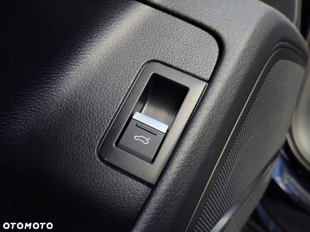 Audi A6 Limousine 40 TDI mHEV Quattro Advanced S tronic - 37