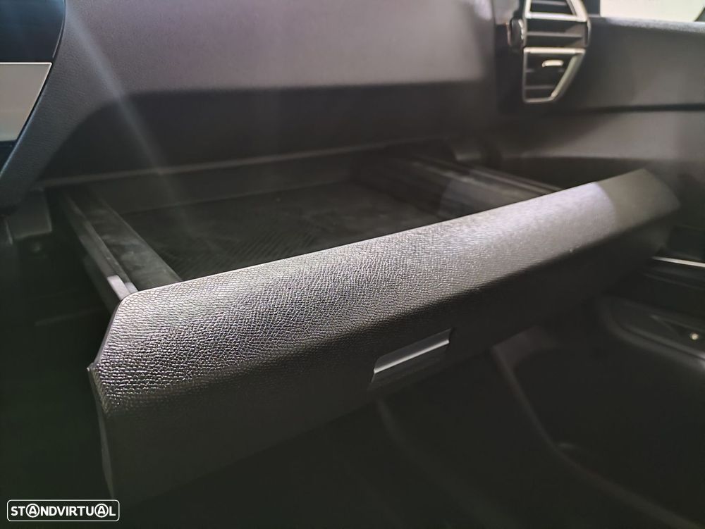 Citroën C4 1.2 PureTech Plus - 24