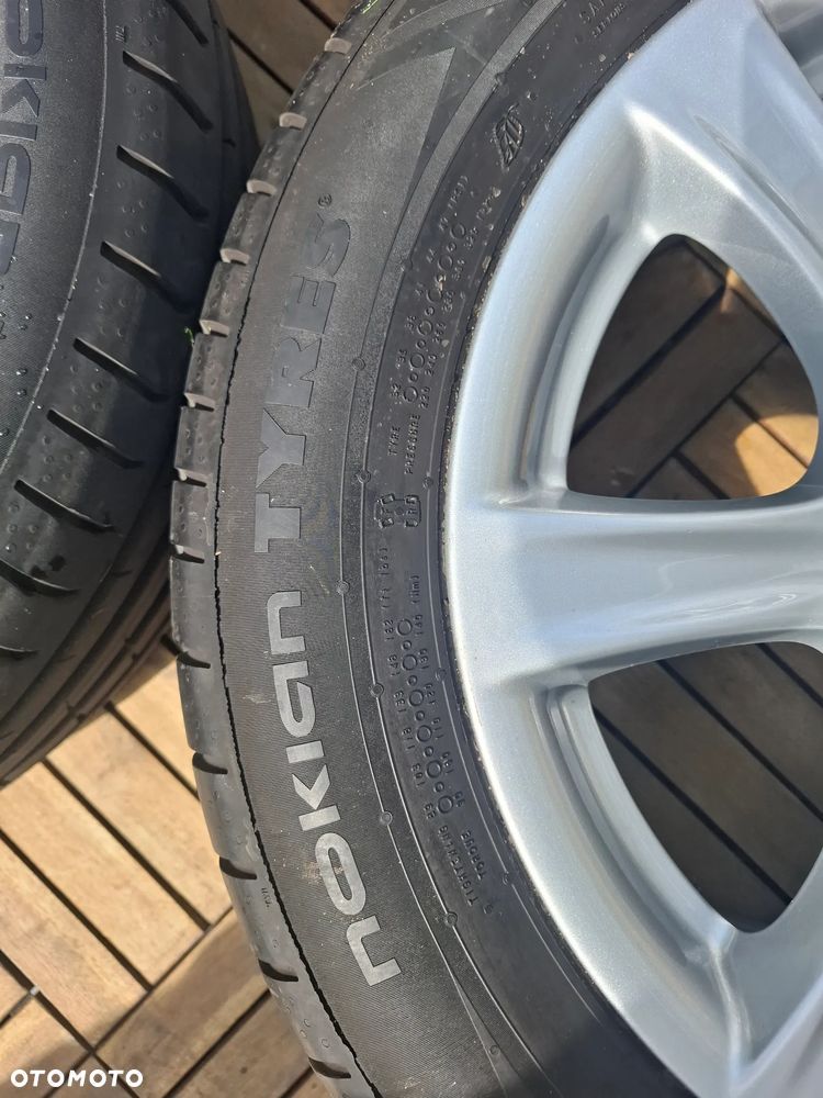 Koła BMW F34 3GT 17 oryginalne 5x120 ET35 8Jx17 225/55 R17 NOKIAN letnie z czujnikami - 6