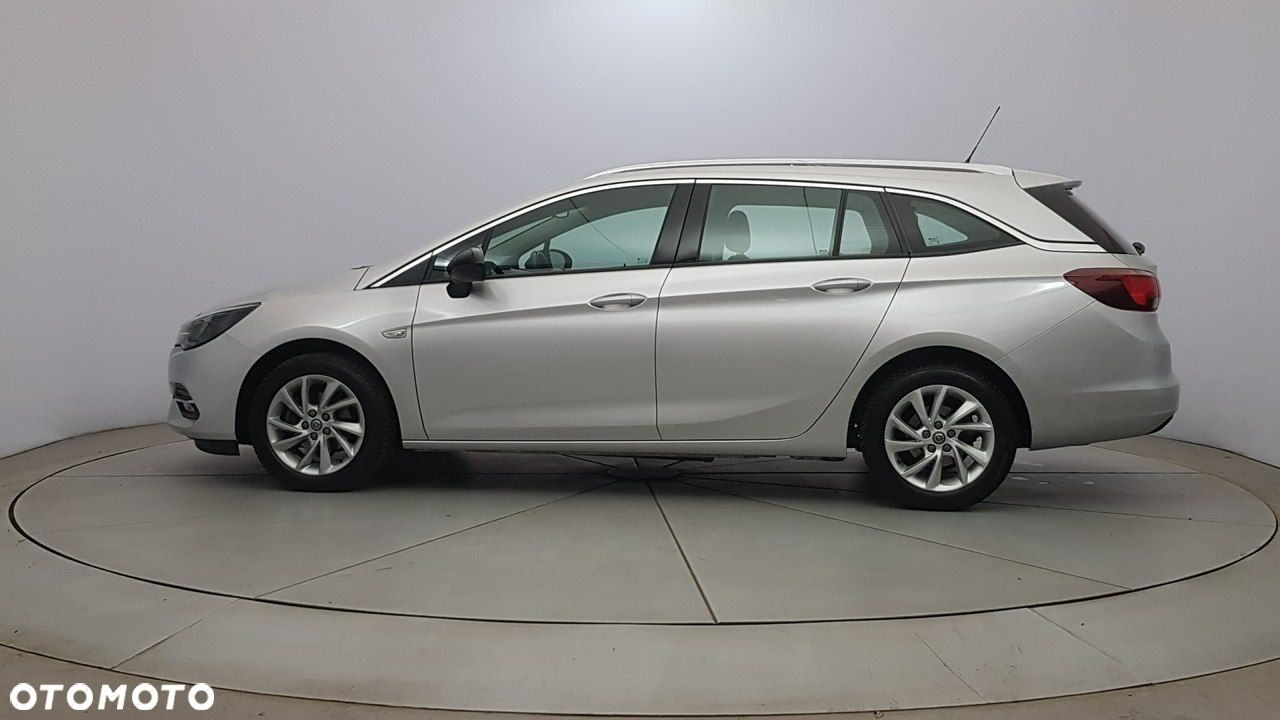 Opel Astra - 4