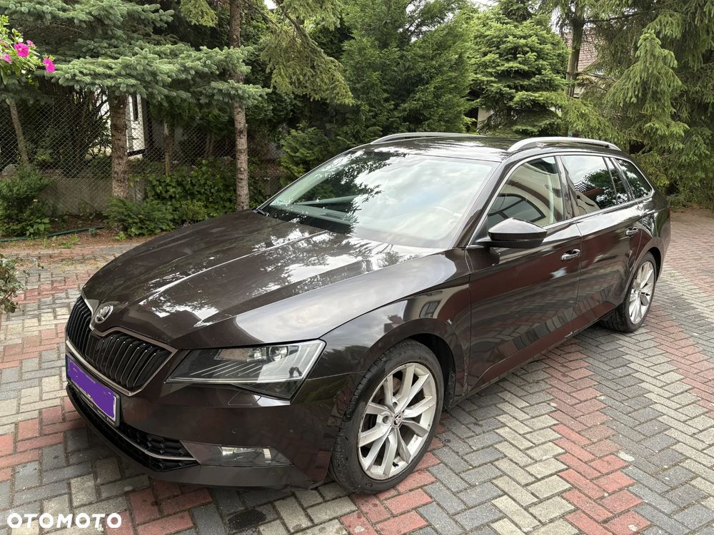 Skoda Superb 2.0 TDI 4x4 Active DSG - 1