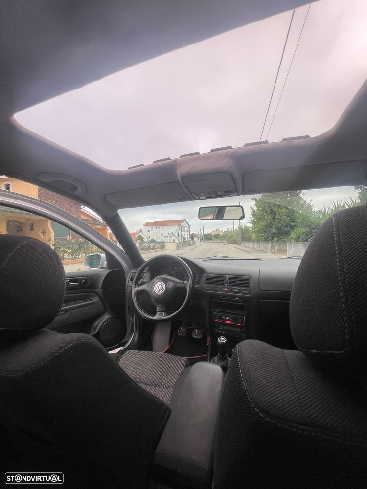 VW Golf 1.9 TDi Highline - 5