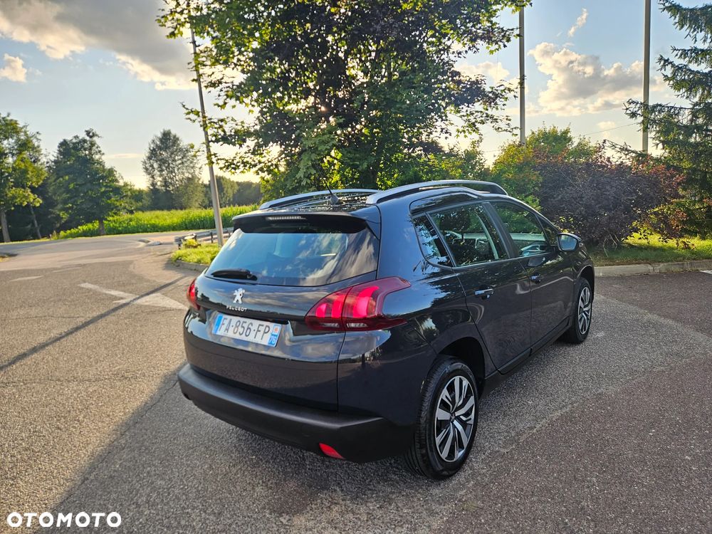 Peugeot 2008 PureTech 82 Style - 17