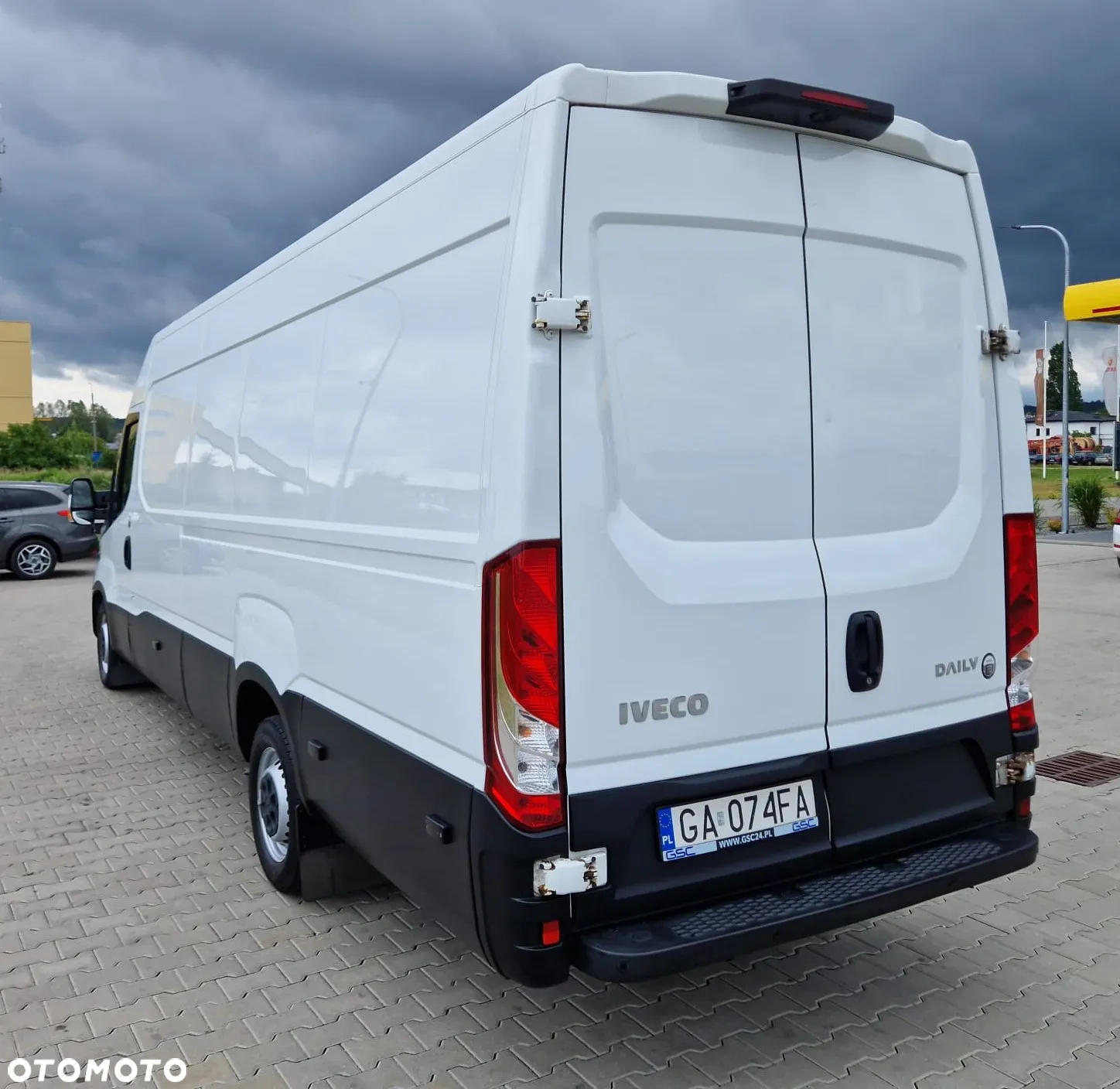 Iveco DAILY 35S18 - 19