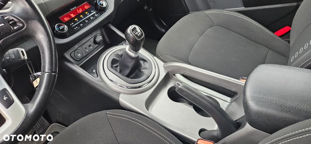 Kia Sportage 2.0 GDI L 2WD - 33