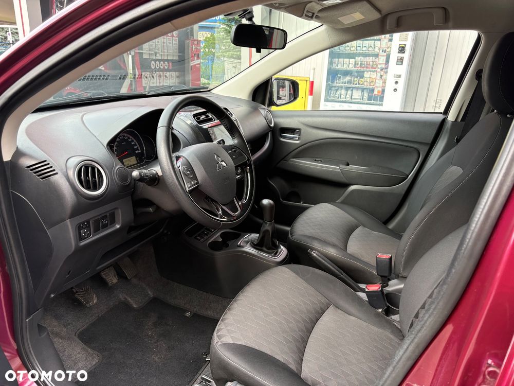 Mitsubishi Space Star 1.2 AS&G Invite - 5