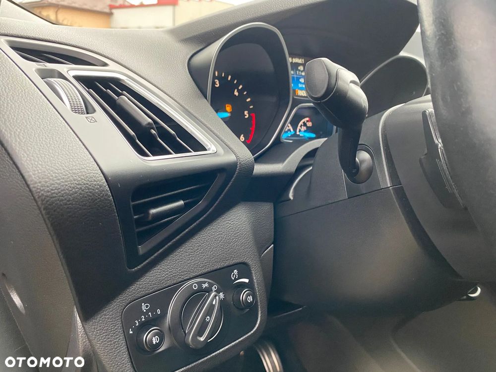 Ford Kuga 2.0 TDCi 4x4 ST-Line - 22