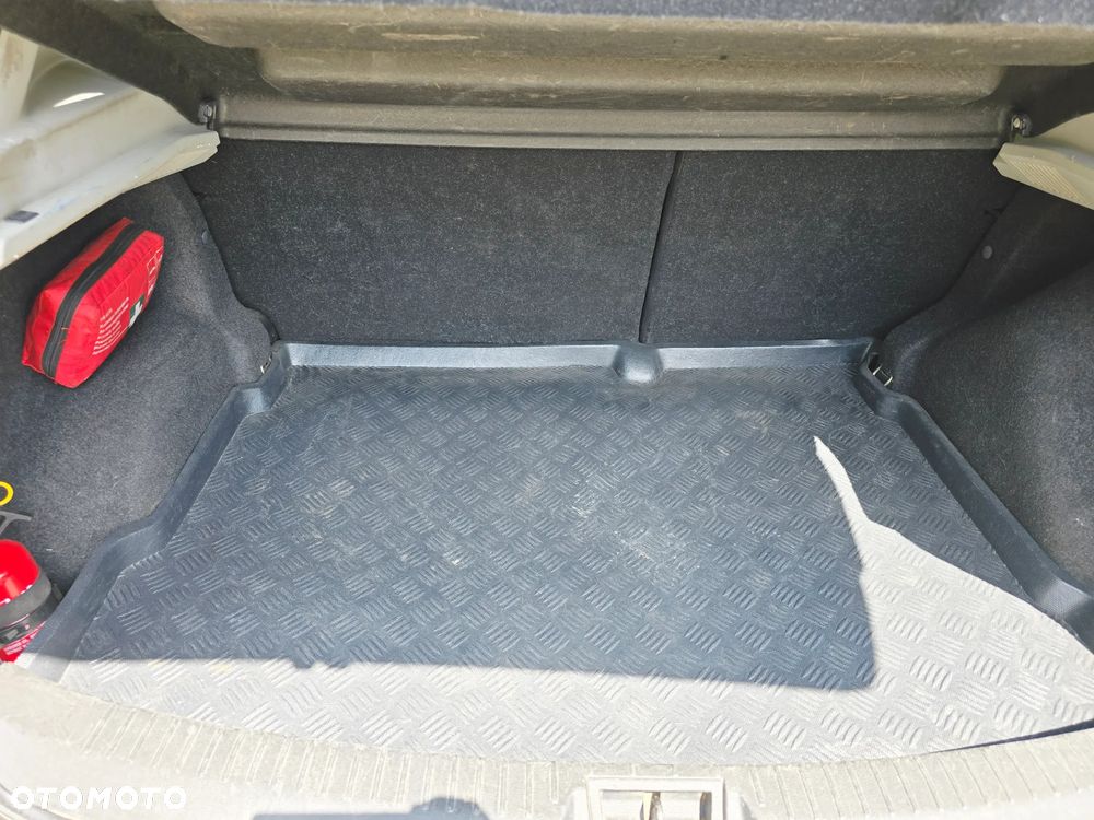 Nissan Qashqai 1.6 DCi 4x4 Tekna - 23