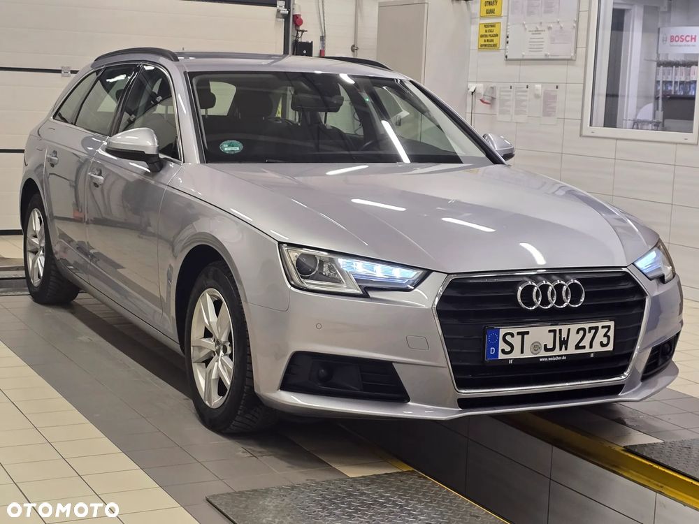 Audi A4 Avant 2.0 TDI DPF Attraction - 23