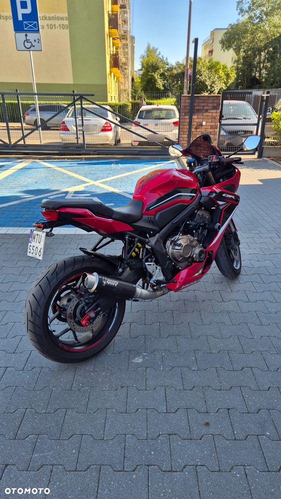 Honda CBR - 11
