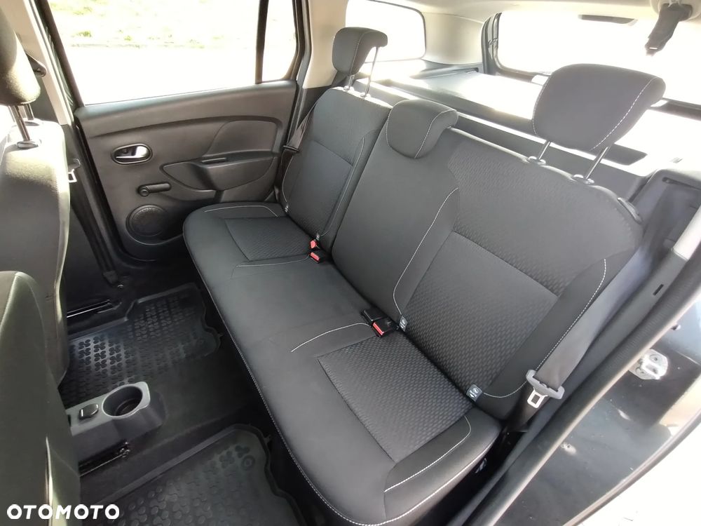 Dacia Logan TCe 90 S&S Laureate - 14