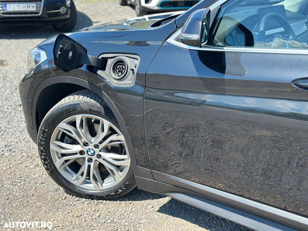 BMW X1 xDrive25e Sport Line - 14