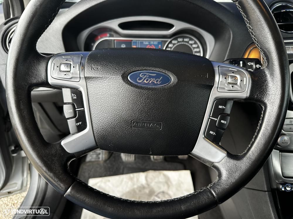 Ford Mondeo 2.0 TDCI Titanium X - 21