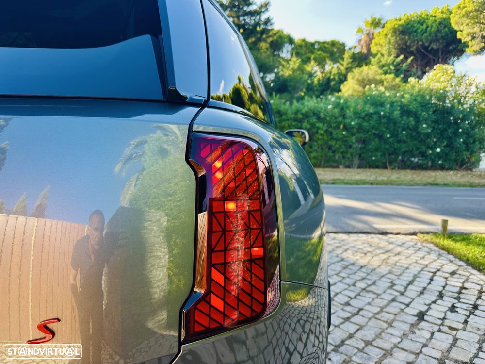 MINI Countryman S Classic S + - 16