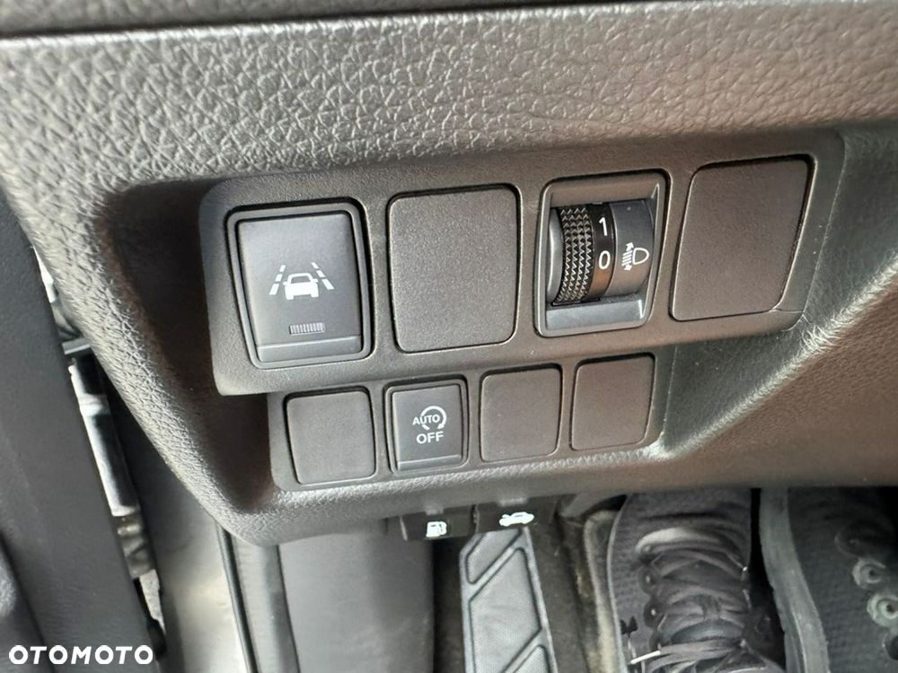 Nissan Qashqai - 13