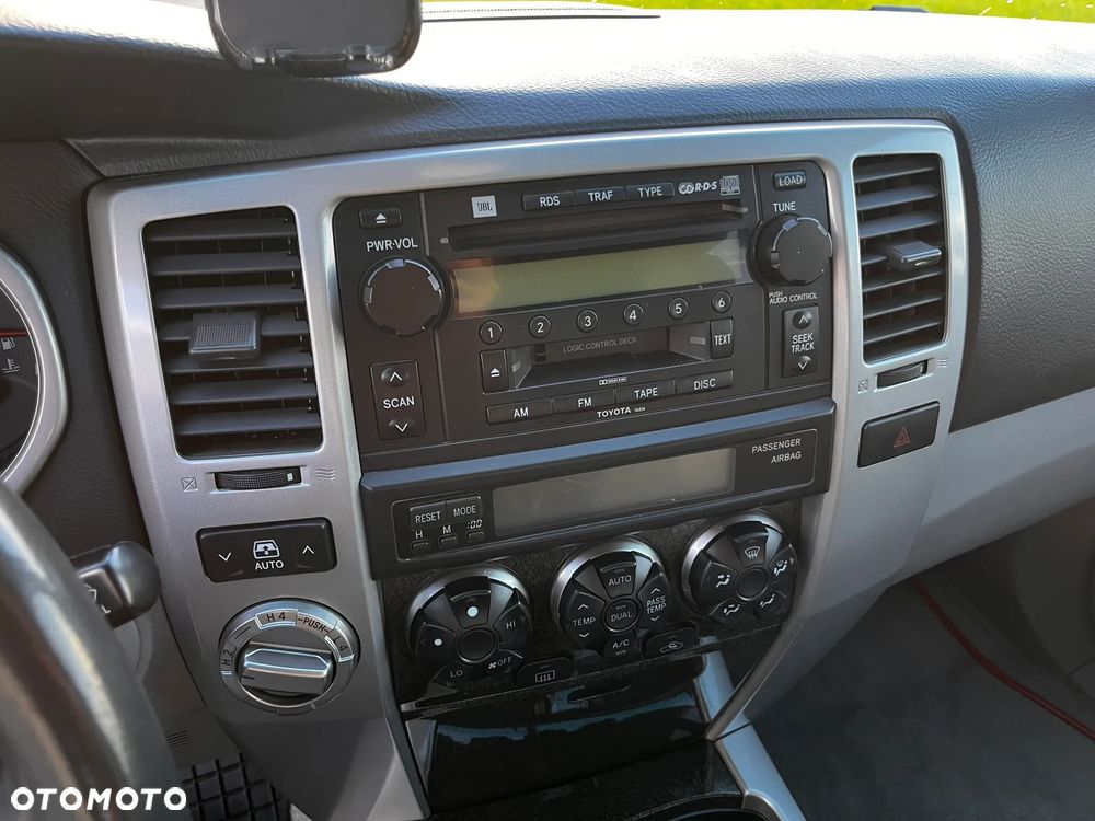 Toyota 4-Runner - 13