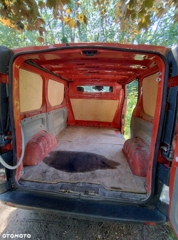 Renault Trafic - 22