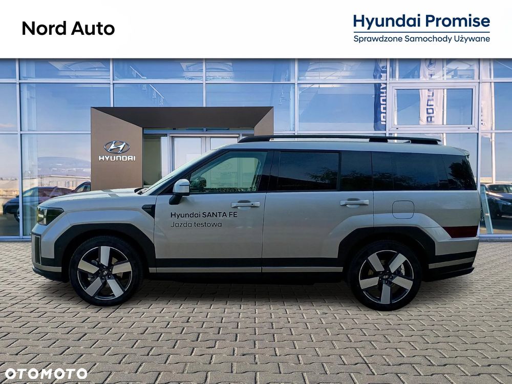 Hyundai Santa Fe - 3