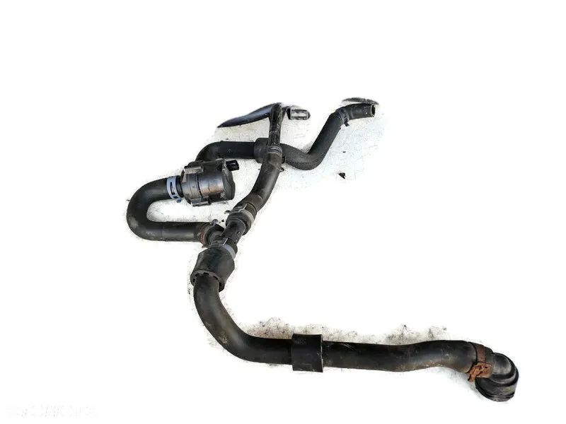 SKODA OCTAVIA III 1.4 TSI RURKA PRZEWÓD WODY 04E121070AC