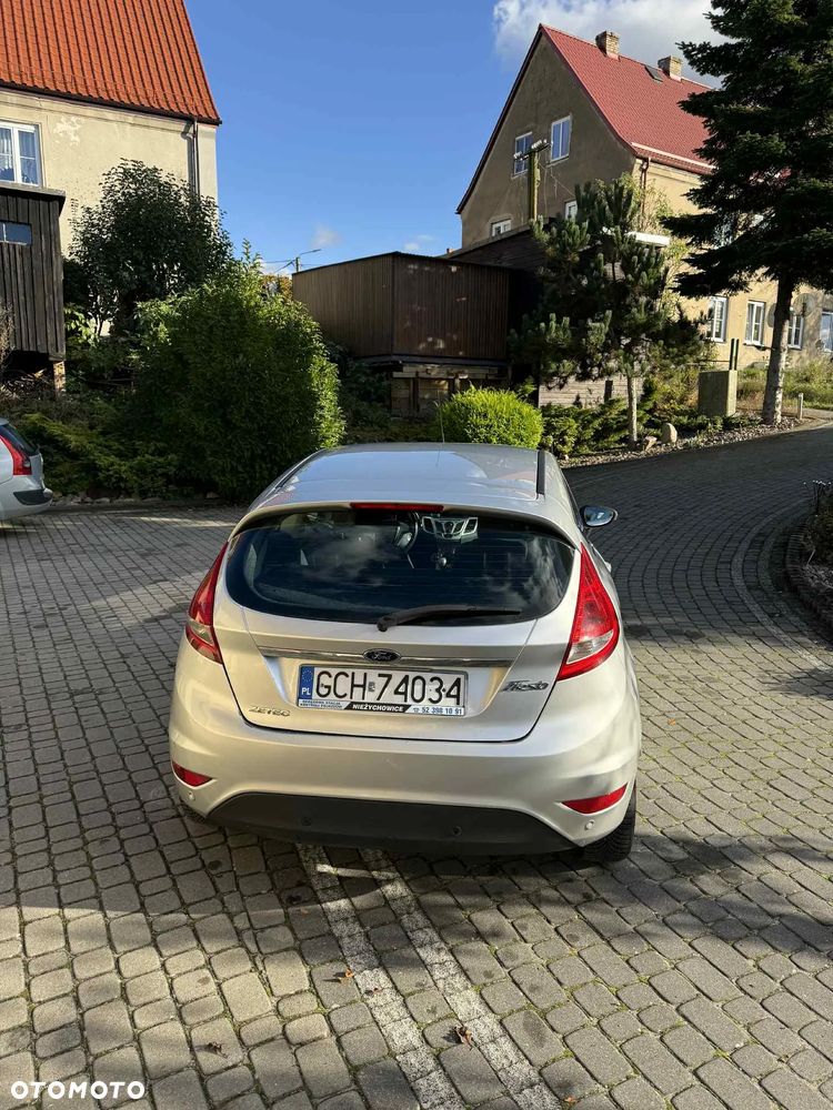 Ford Fiesta - 4