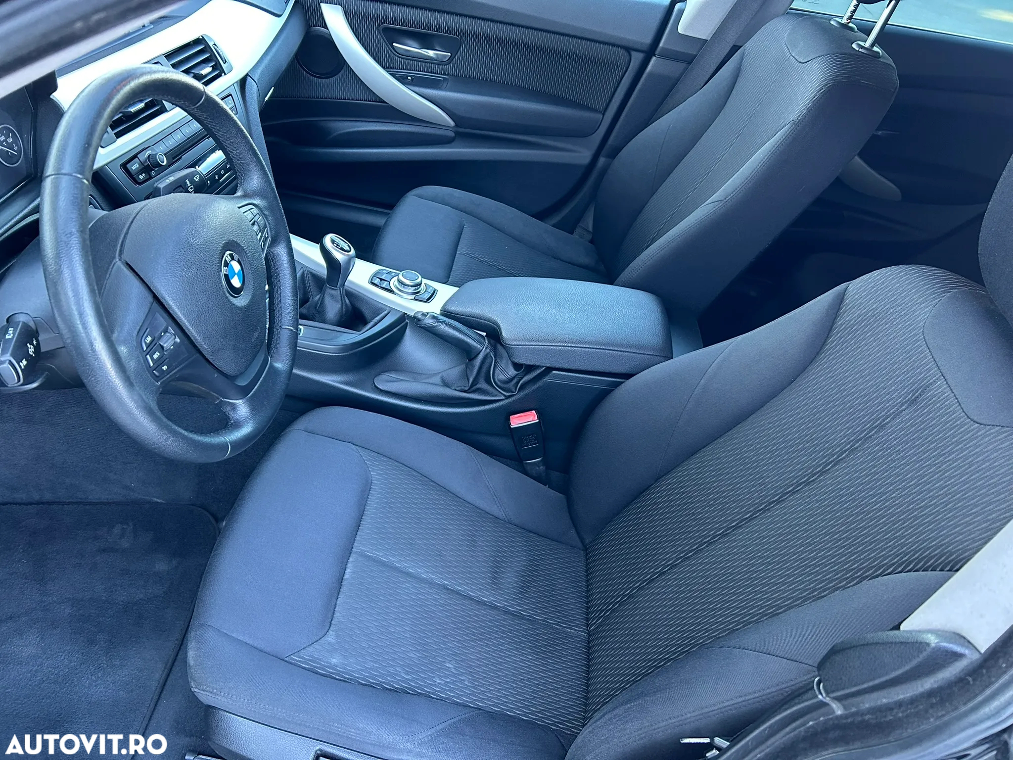 BMW Seria 3 320d GT - 19