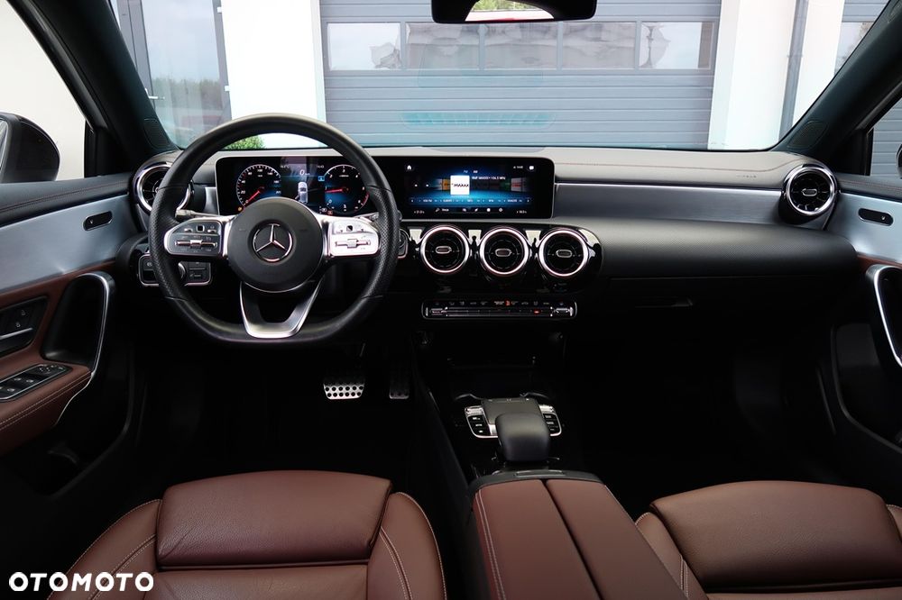 Mercedes-Benz Klasa A 200 d AMG Line 8G-DCT - 15