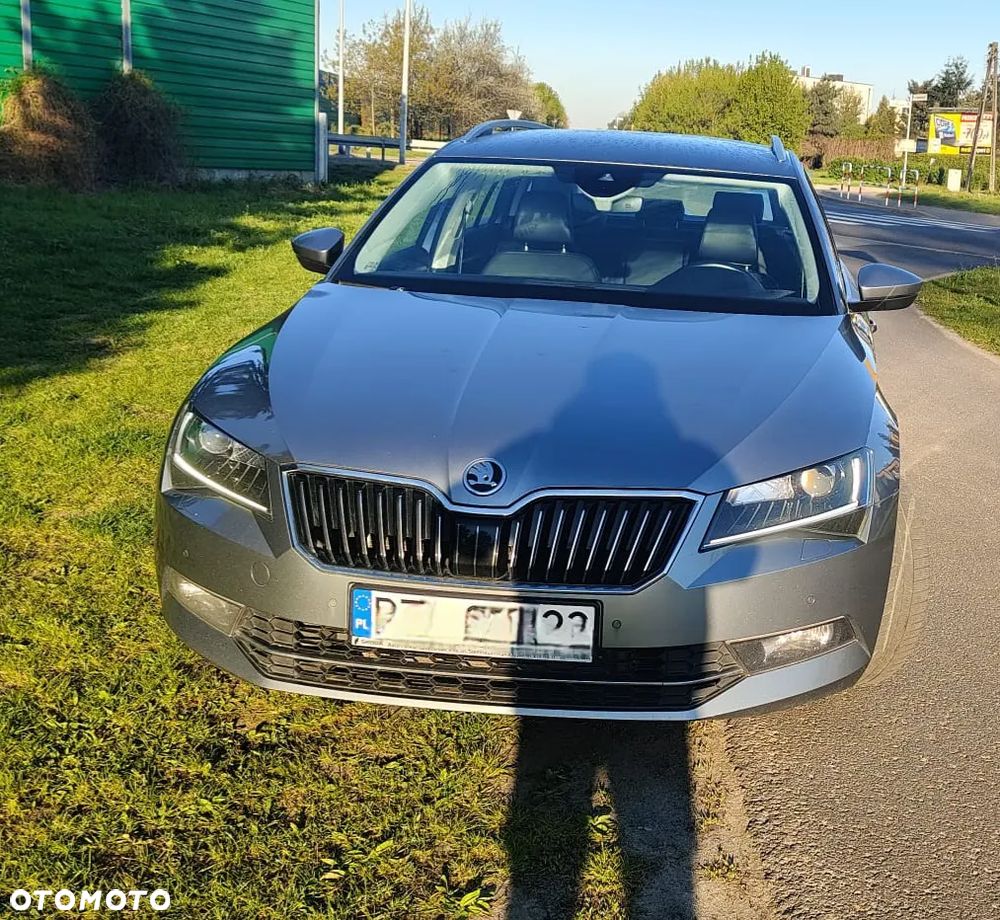 Skoda Superb 2.0 TDI SCR Sportline DSG - 3
