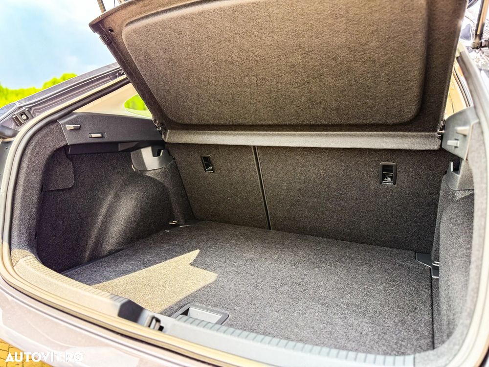 Volkswagen Taigo 1.5 TSI DSG Life - 8