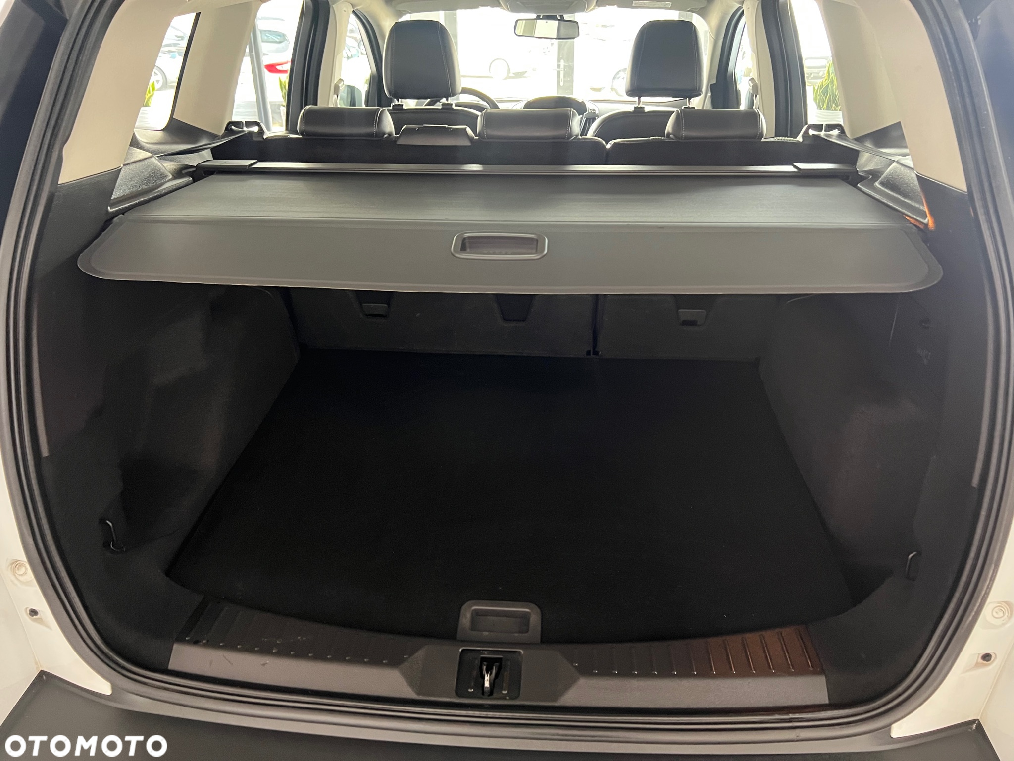 Ford Kuga - 25