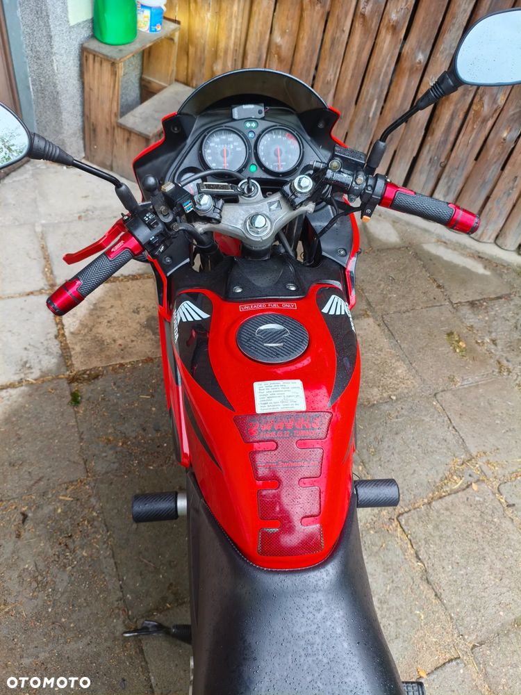 Honda CBR - 7